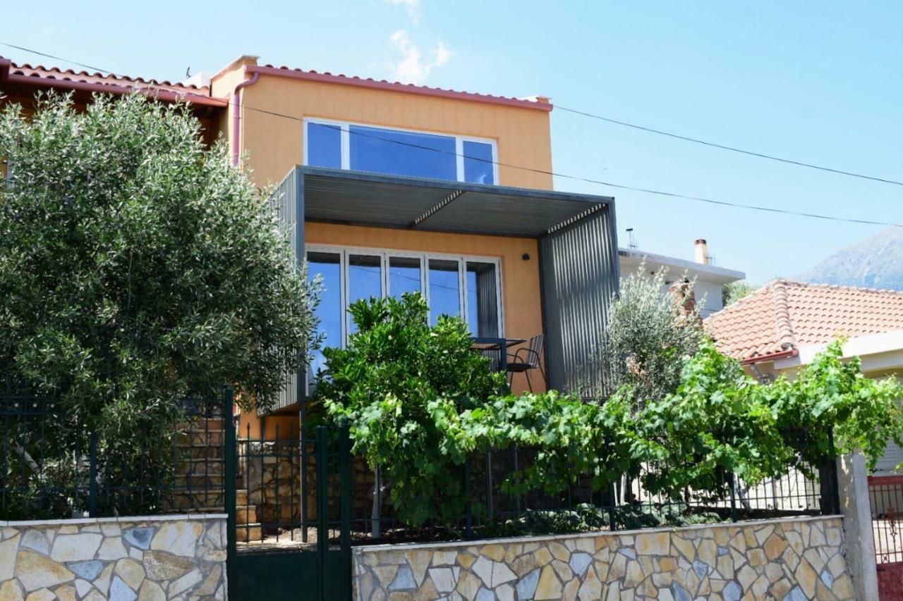 Tzavelitiko Home Himare Exterior photo