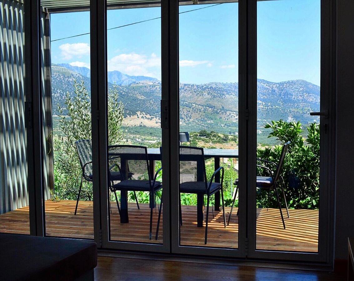 Tzavelitiko Home Himare Exterior photo